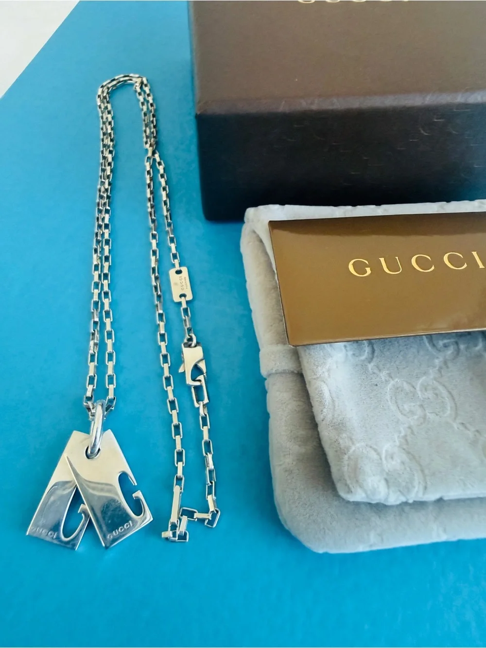 ✨GUCCI✨ Cutout G Double Tag Necklace FULL SET & AUTHENTICATED Unisex